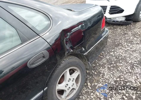 1998 Toyota Avalon Xl z USA, uszkodzony, nr VIN 4T1BF18BXWU247090